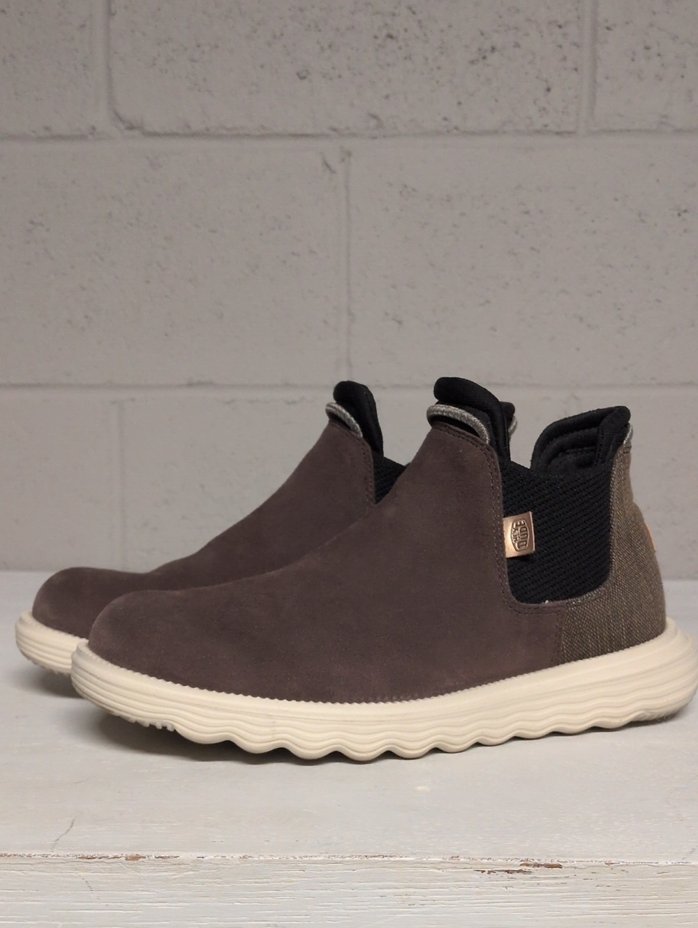Hey Dude Branson Boots Women's Size 9 Coffee Brown Suede Slip On Casual Shoes